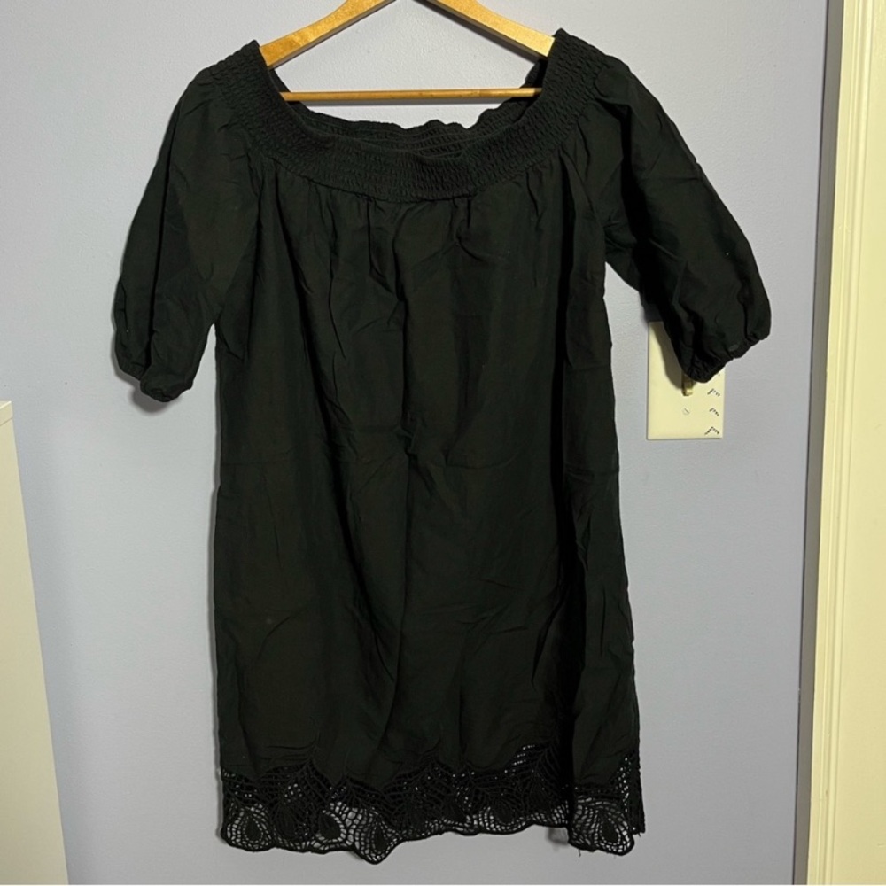 Love Fire Black Off-the-Shoulder Crochet Lace Dress Large